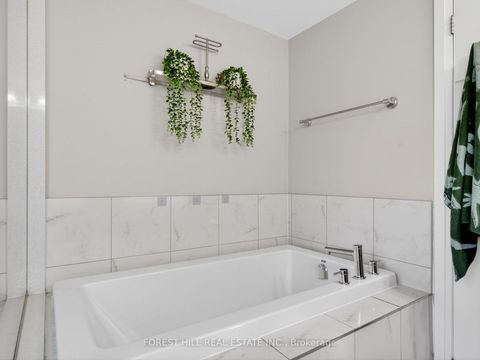 Photo 26 at 19 Stanley Greene Boulevard, CFB, Toronto