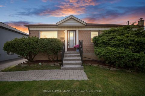 Photo 0 at 81 Nash Drive, CFB, Toronto