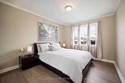 Photo 11 at 81 Nash Drive, CFB, Toronto