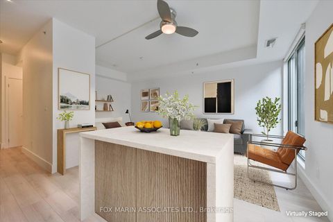 Photo 2 at 301 - 32 Camden Street, Waterfront Communities C1, Toronto