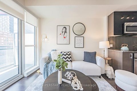 Photo 7 at 801 - 89 Dunfield Avenue, Mount Pleasant West, Toronto