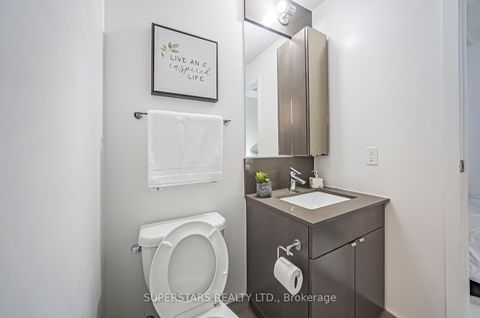 Photo 10 at 801 - 89 Dunfield Avenue, Mount Pleasant West, Toronto