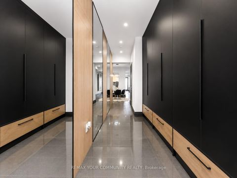 Photo 3 at 120 Hatton Garden Road, Vellore Village, Vaughan