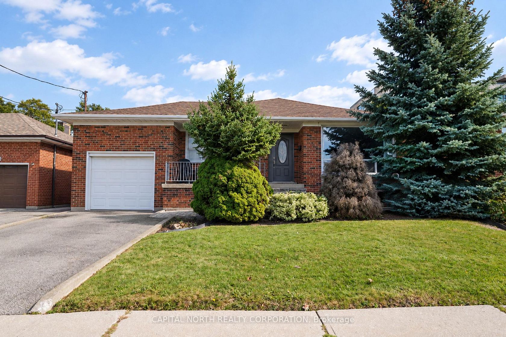11 Erie Street, Maple Leaf, Toronto 