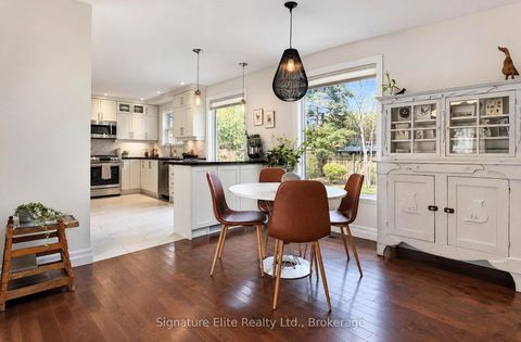 Photo 2 at 256 Catalina Drive, Guildwood, Toronto