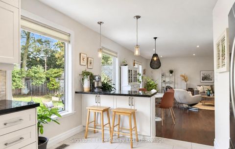 Photo 12 at 256 Catalina Drive, Guildwood, Toronto