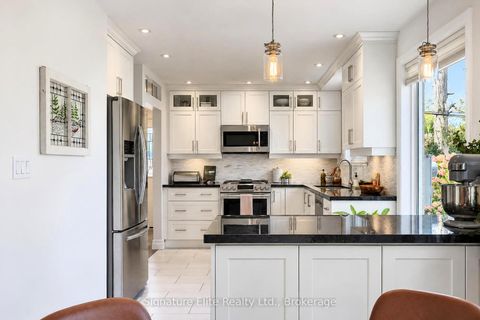 Photo 13 at 256 Catalina Drive, Guildwood, Toronto