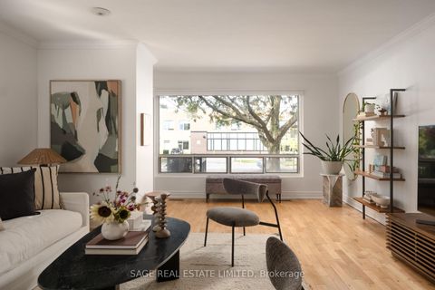 Photo 7 at 35 Chapman Avenue, Parkview, Toronto