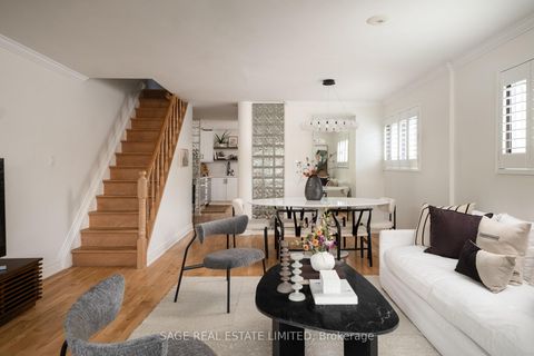 Photo 11 at 35 Chapman Avenue, Parkview, Toronto