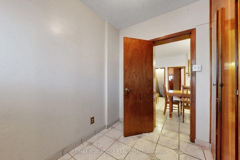 Photo 20 at 36 Earlscourt Avenue, Davenport, Toronto