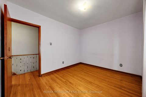 Photo 25 at 36 Earlscourt Avenue, Davenport, Toronto