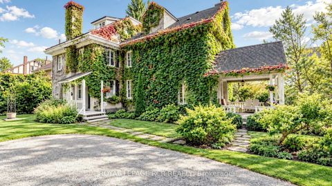 Photo 4 at 16 Blake Street, North Shore, Barrie