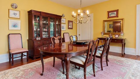 Photo 12 at 16 Blake Street, North Shore, Barrie