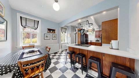 Photo 13 at 16 Blake Street, North Shore, Barrie