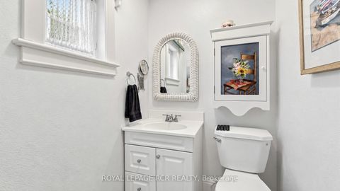 Photo 17 at 16 Blake Street, North Shore, Barrie