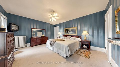 Photo 23 at 16 Blake Street, North Shore, Barrie
