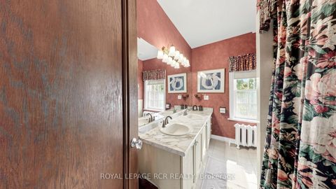 Photo 28 at 16 Blake Street, North Shore, Barrie
