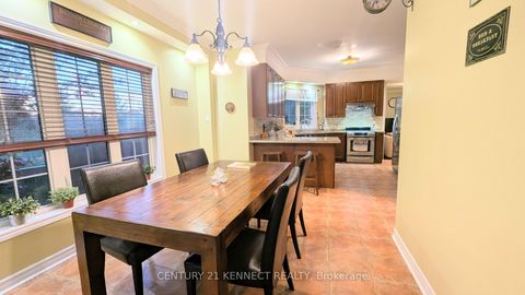 Photo 7 at 365 Old Colony Road, Oak Ridges Lake Wilcox, Richmond Hill