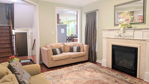 Photo 11 at 365 Old Colony Road, Oak Ridges Lake Wilcox, Richmond Hill