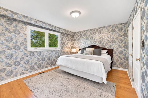 Photo 18 at 169 Grandravine Drive, York University Heights, Toronto