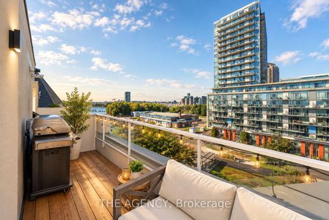 Photo 20 at 667 - 38 Stadium Road, Niagara, Toronto