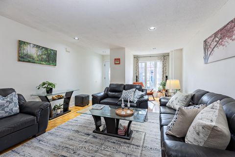 Photo 4 at 7 Mulock Avenue, Junction Area, Toronto