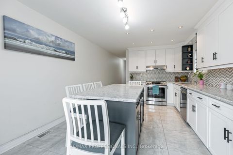 Photo 12 at 7 Mulock Avenue, Junction Area, Toronto
