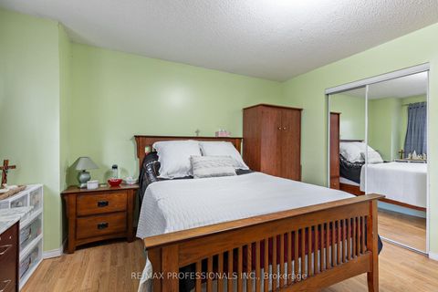 Photo 23 at 7 Mulock Avenue, Junction Area, Toronto