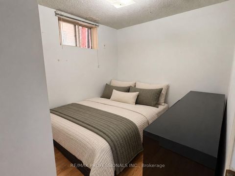Photo 30 at 7 Mulock Avenue, Junction Area, Toronto