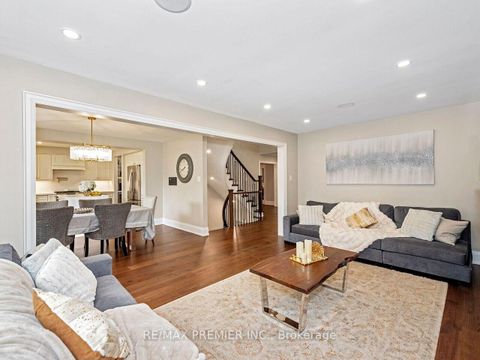 Photo 7 at 38 Spring Town Road, East Woodbridge, Vaughan