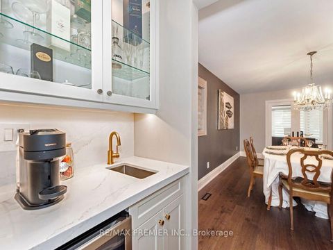 Photo 14 at 38 Spring Town Road, East Woodbridge, Vaughan