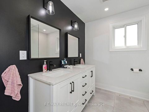 Photo 27 at 38 Spring Town Road, East Woodbridge, Vaughan