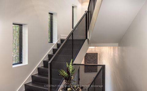 Photo 14 at 94 Roxborough Drive, Moore Park, Toronto