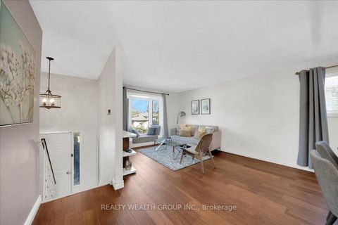 Photo 4 at 11 BRISTOW Court, Allandale Heights, Barrie