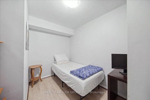 Photo 36 at 11 BRISTOW Court, Allandale Heights, Barrie
