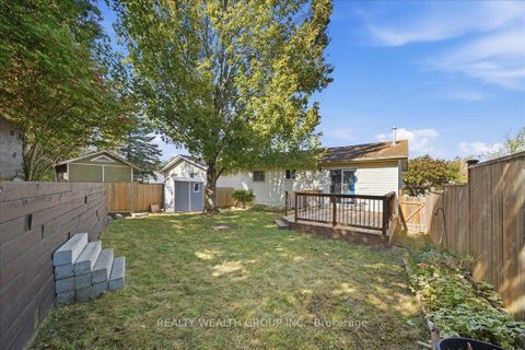 Photo 40 at 11 BRISTOW Court, Allandale Heights, Barrie