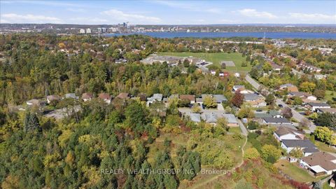 Photo 44 at 11 BRISTOW Court, Allandale Heights, Barrie