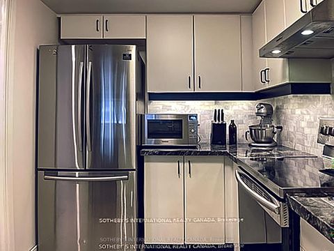 Photo 6 at 1715 - 711 Bay Street, Bay Street Corridor, Toronto