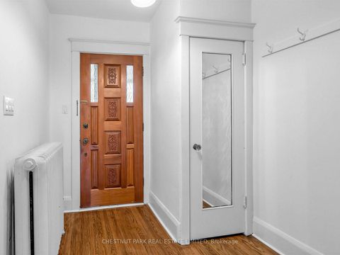 Photo 5 at 122 Forman Avenue, Mount Pleasant East, Toronto