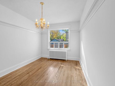 Photo 14 at 122 Forman Avenue, Mount Pleasant East, Toronto