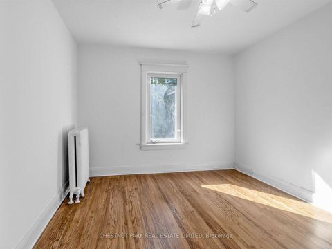 Photo 20 at 122 Forman Avenue, Mount Pleasant East, Toronto