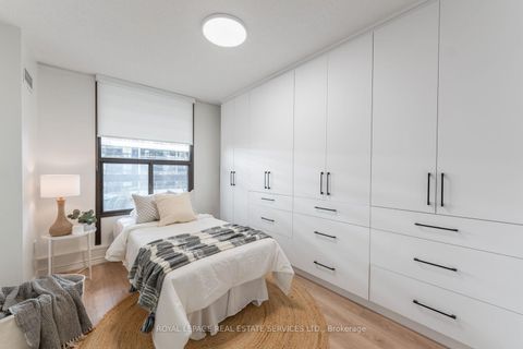 Photo 25 at 309 - 80 Quebec Avenue, High Park North, Toronto
