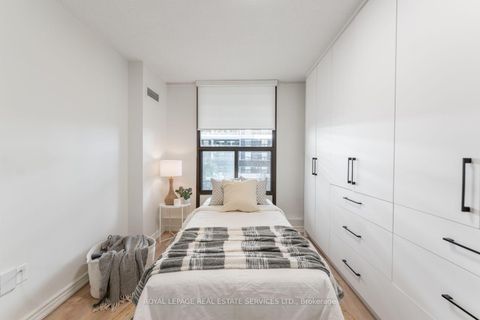 Photo 26 at 309 - 80 Quebec Avenue, High Park North, Toronto