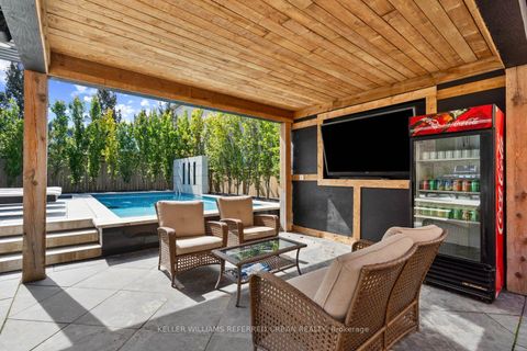 Photo 44 at 4 Basil Ridge Court, King City, King