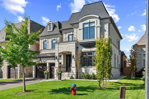 Photo 46 at 4 Basil Ridge Court, King City, King