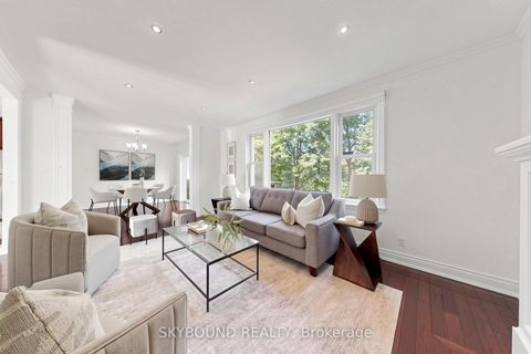 Photo 5 at 19 Riverview Heights, Humber Heights, Toronto