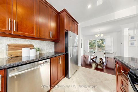 Photo 9 at 19 Riverview Heights, Humber Heights, Toronto