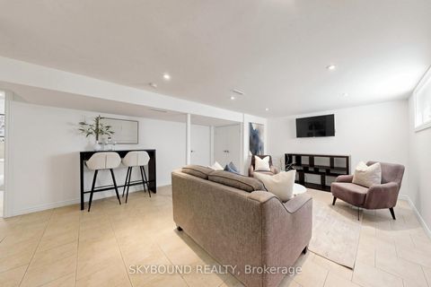 Photo 26 at 19 Riverview Heights, Humber Heights, Toronto