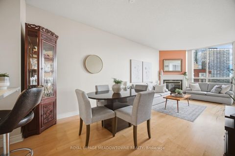 Photo 16 at 816 - 1 Ripley Avenue, Swansea, Toronto