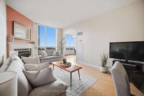 Photo 18 at 816 - 1 Ripley Avenue, Swansea, Toronto